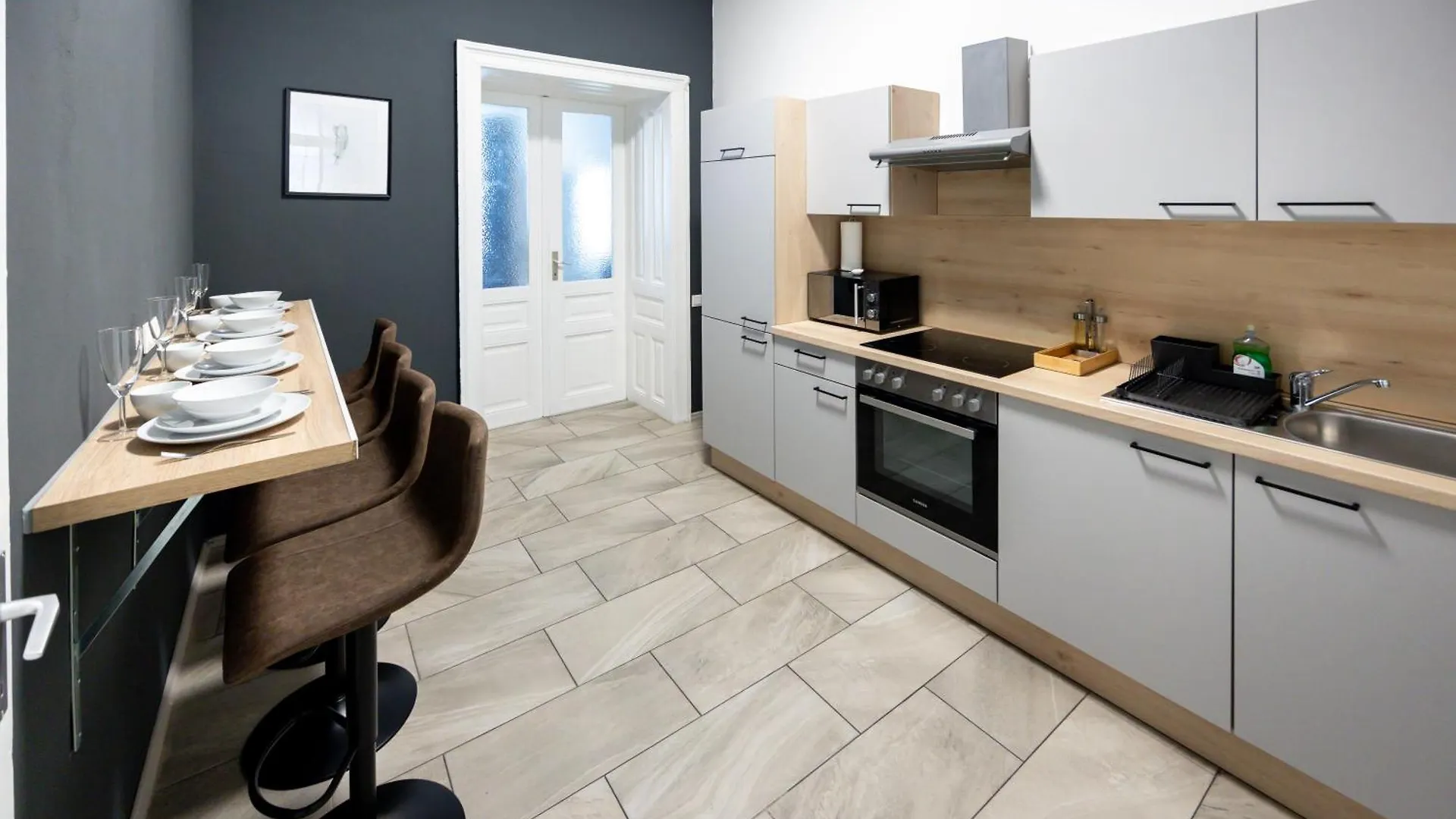 Comfortable Spacious Apartment By Hanovermarkt & The Danube Vienna