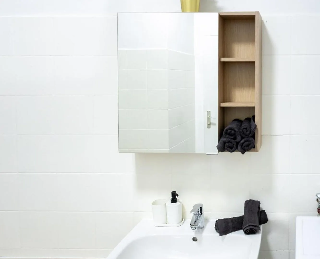 Comfortable Spacious Apartment By Hanovermarkt & The Danube Vienna