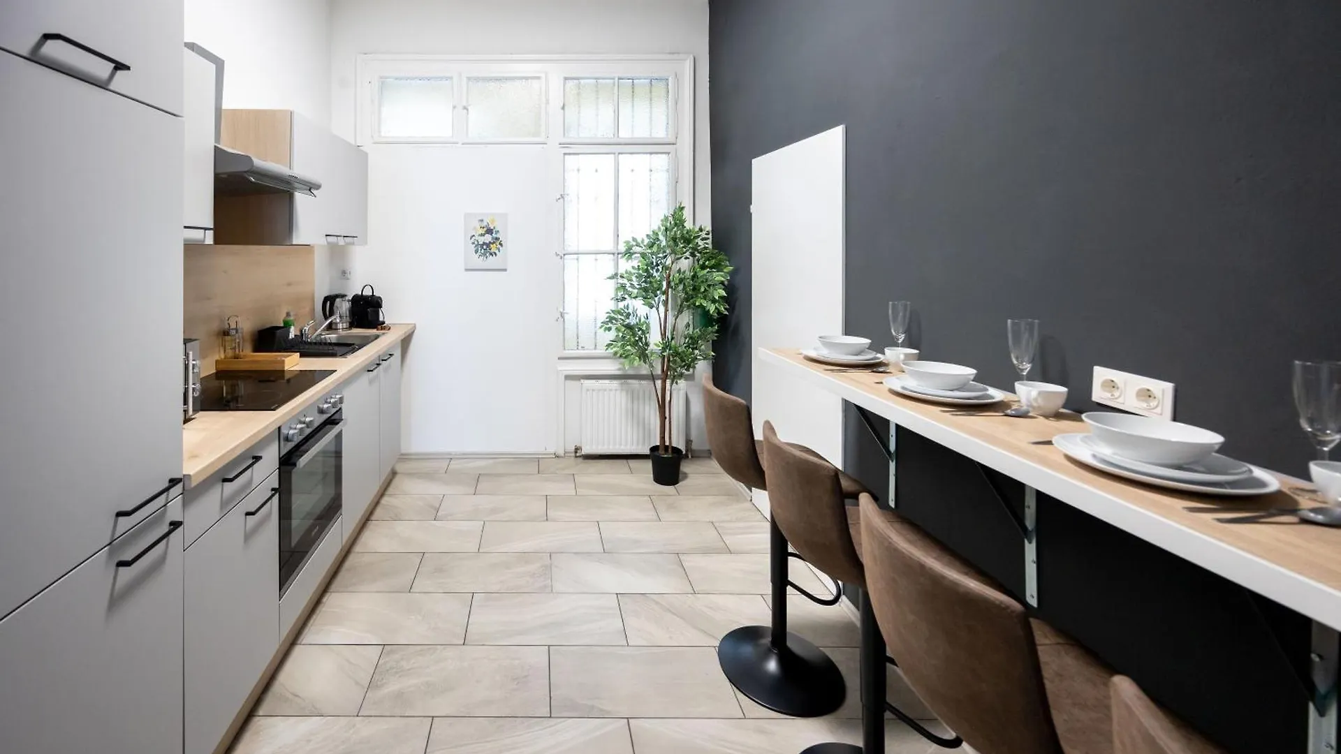 Comfortable Spacious Apartment By Hanovermarkt & The Danube Vienna