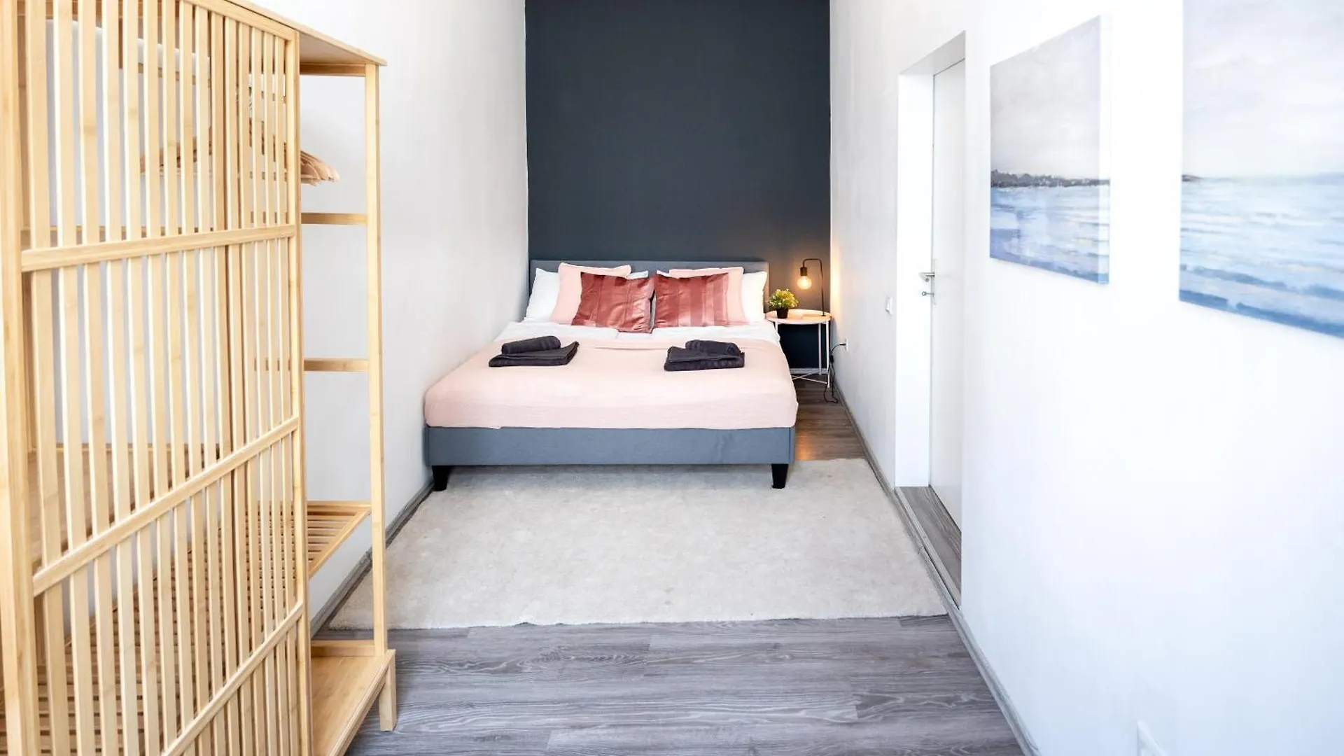 Comfortable Spacious Apartment By Hanovermarkt & The Danube Vienna Austria