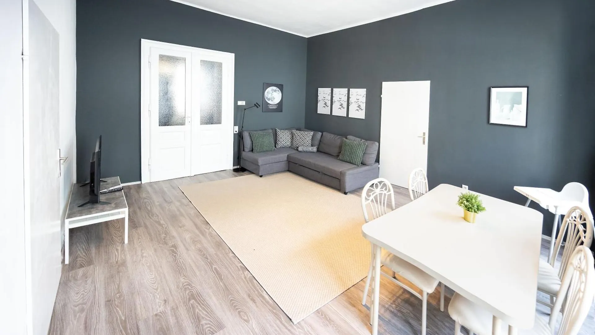 Comfortable Spacious Apartment By Hanovermarkt & The Danube Vienna